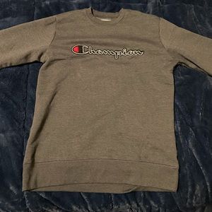 Grey Champion crew neck size medium